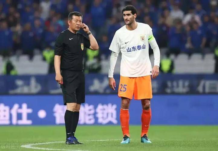 海底特效完美打造史无前例王者考验惊涛骇浪永生难忘海底争霸惊天动地颠覆七海海王湄拉并肩作战热血动人海蒂英姿飒爽海蒂早年在舞台上演出，同时还是一个声乐队的歌手，是第一个在电台上播出的非洲裔美国女歌手